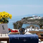 Villa Camellia Liaropá