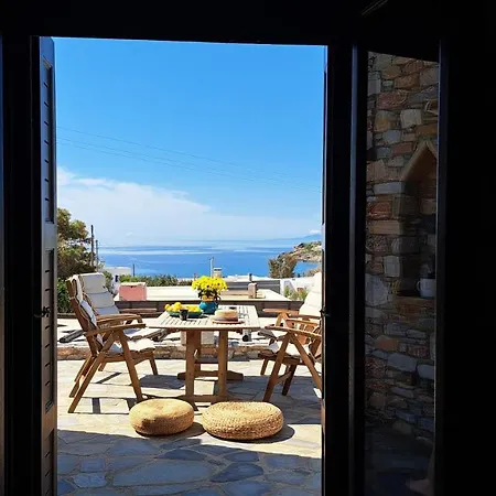 Villa Camellia Liaropá