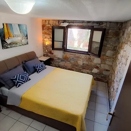 Camellia Villa