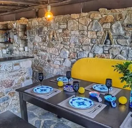 Camellia Villa *