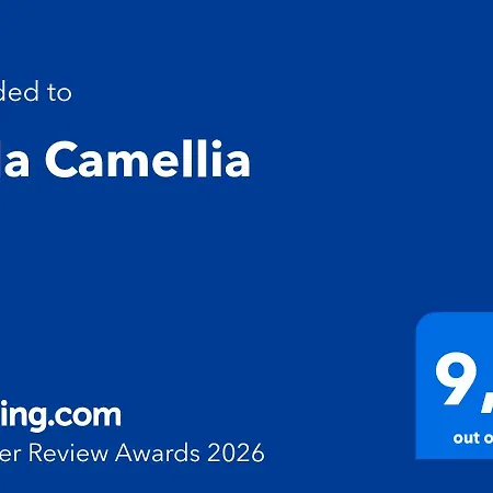 Camellia * Liaropá